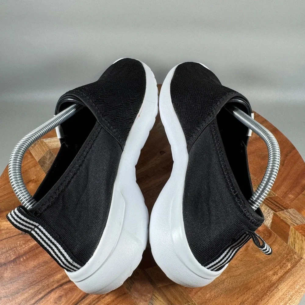 Adidas Cloudfoam Lite Racer Slip-On Womens Black White Sneakers AC8475 Size 7